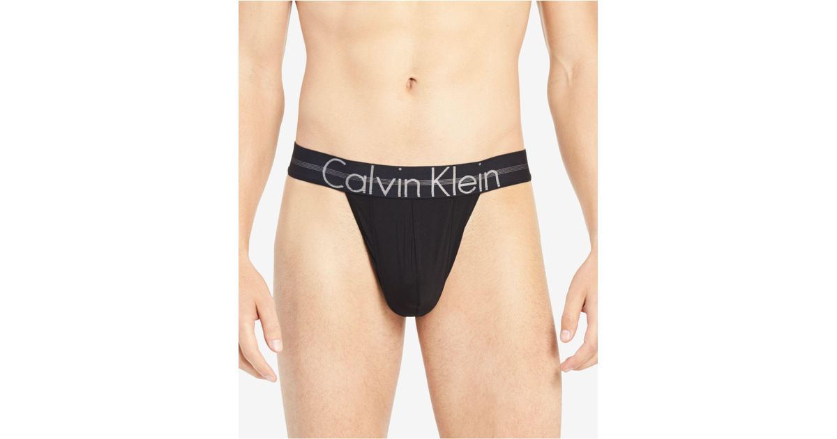 Calvin Klein Focused Fit Thong in Black for Men | Lyst