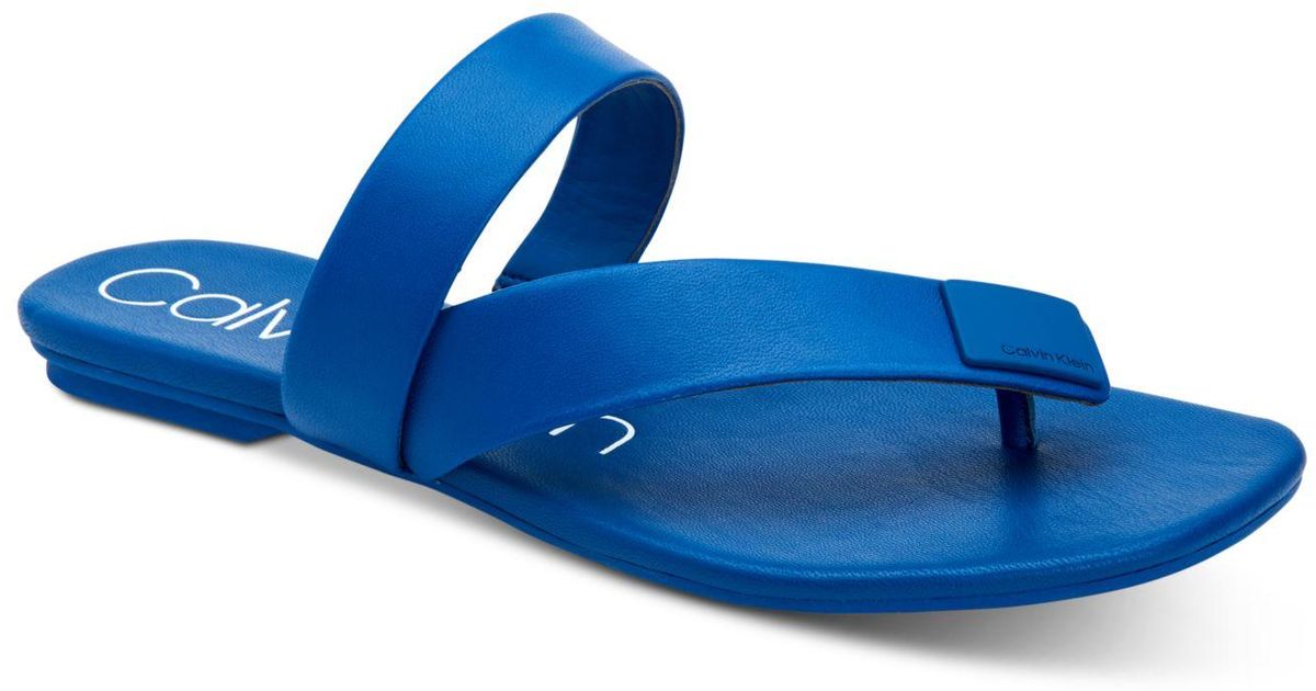 calvin klein women's saurin flat sandals