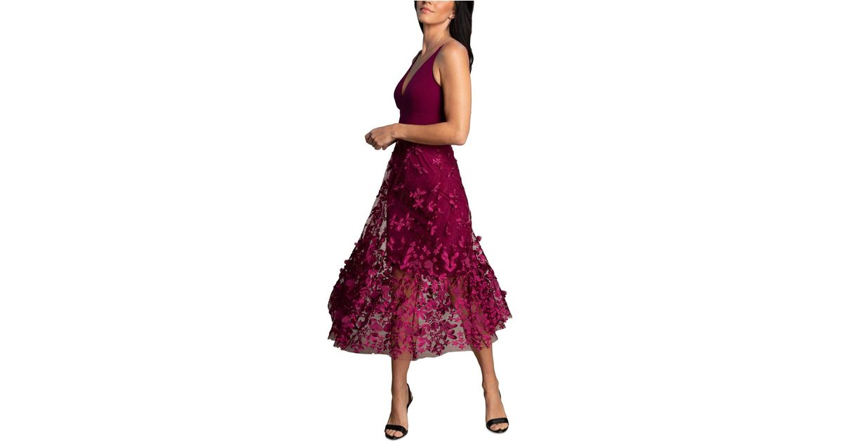 Dress the Population Synthetic Darleen Deep-v Floral-appliquÃ© Dress in Dark Magenta (Purple) - Lyst