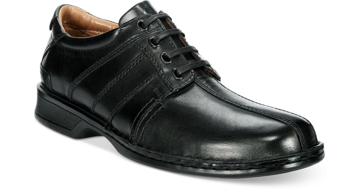 Clarks Leather Touareg Vibe Lace-up Shoes in Black for Men | Lyst