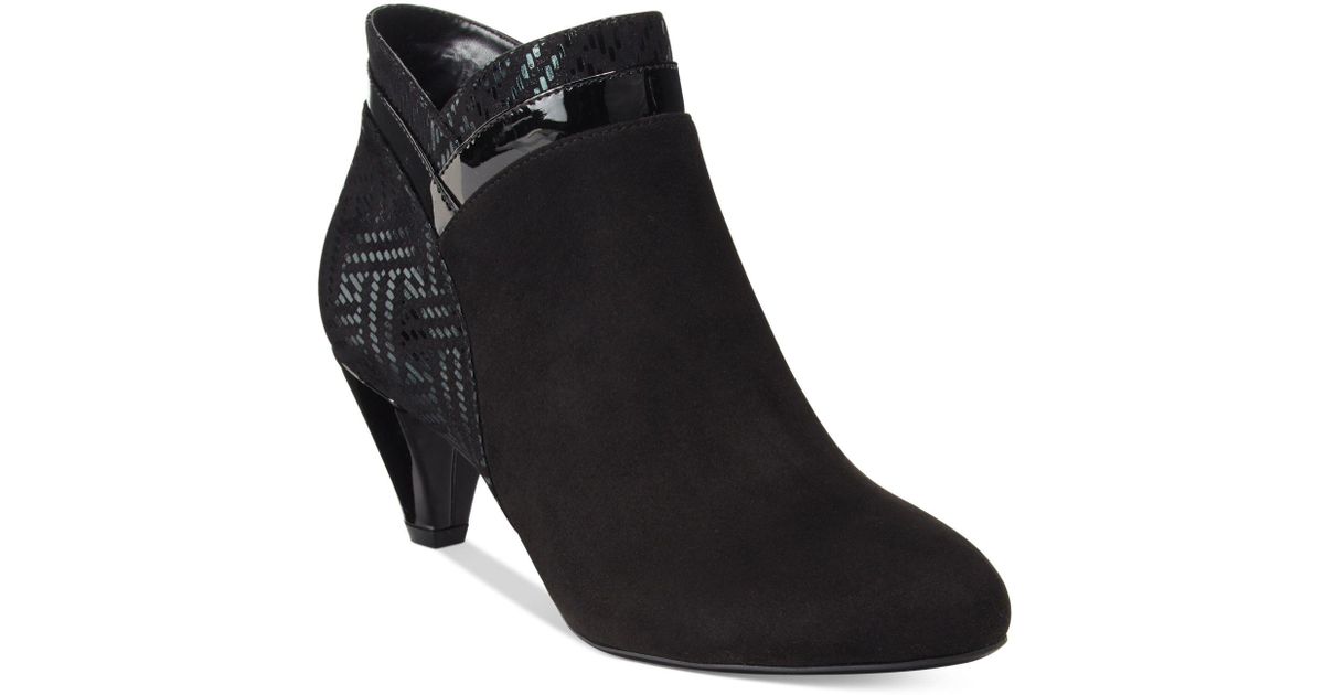 karen scott cahleb dress booties