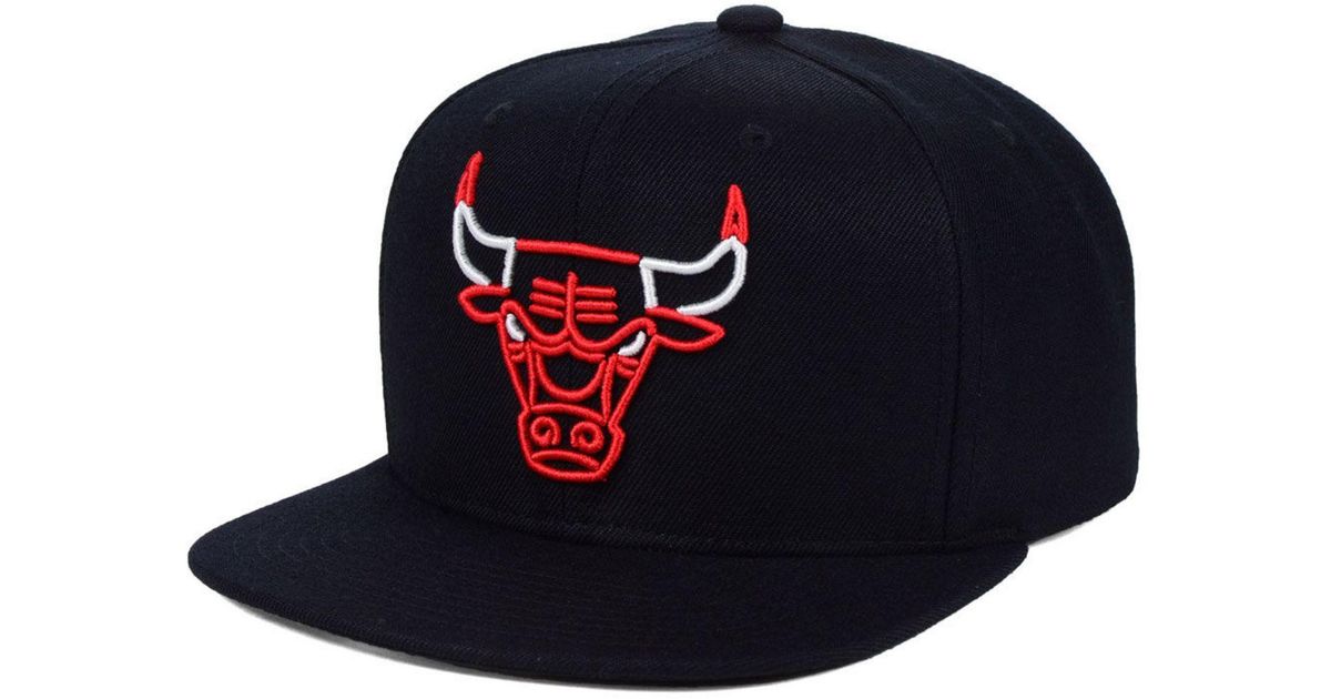 mitchell & ness cap chicago bulls