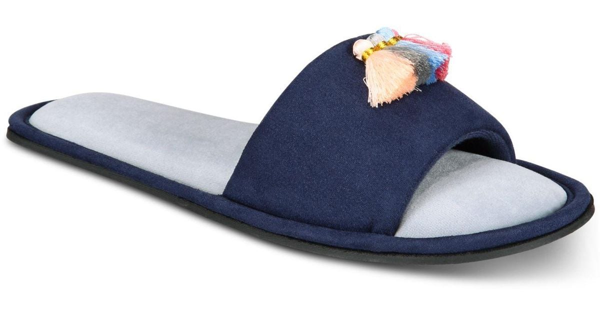 slippers with tassels