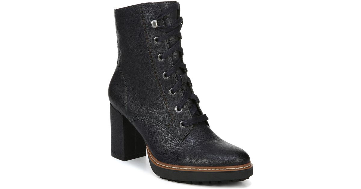 callie boot naturalizer