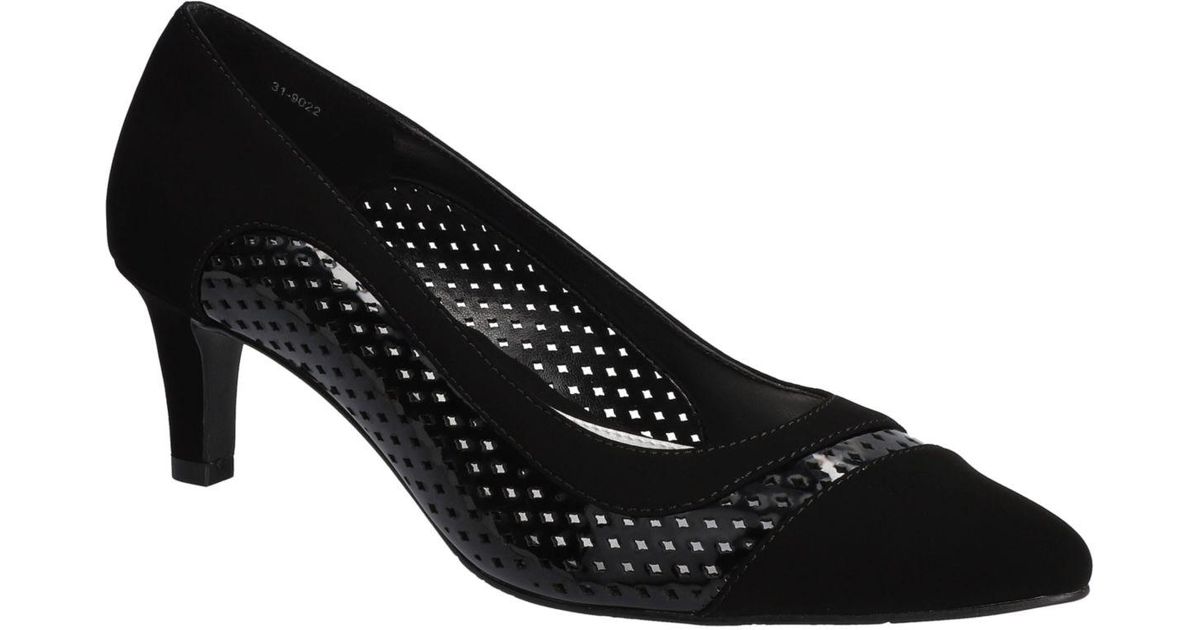 Easy Street Ansen Pointed Toe Pumps in Black Lyst