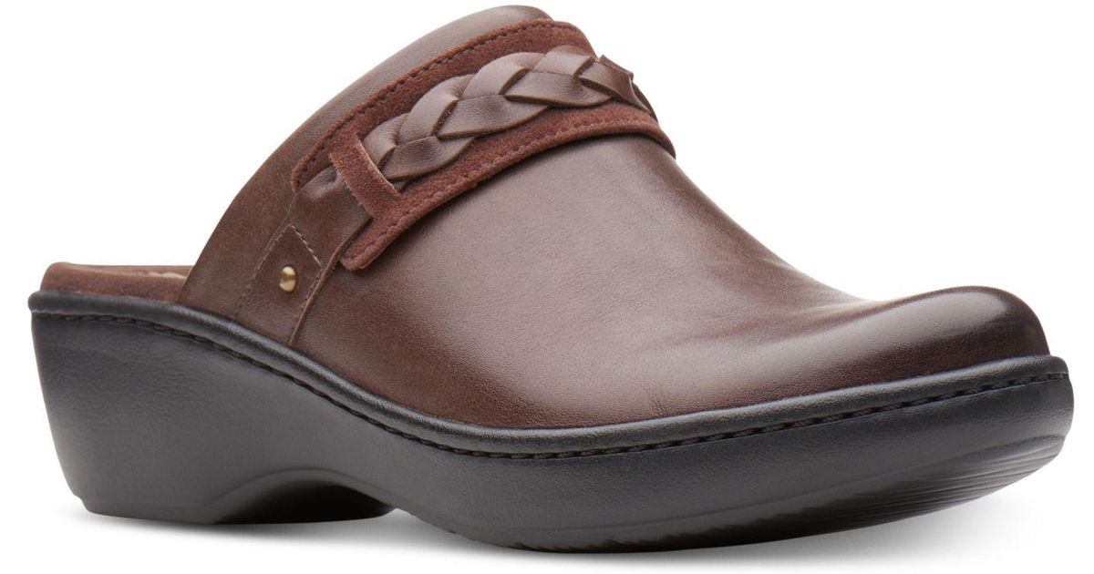 delana abbey clarks