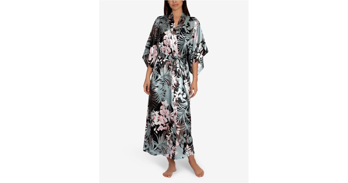 linea bathrobe