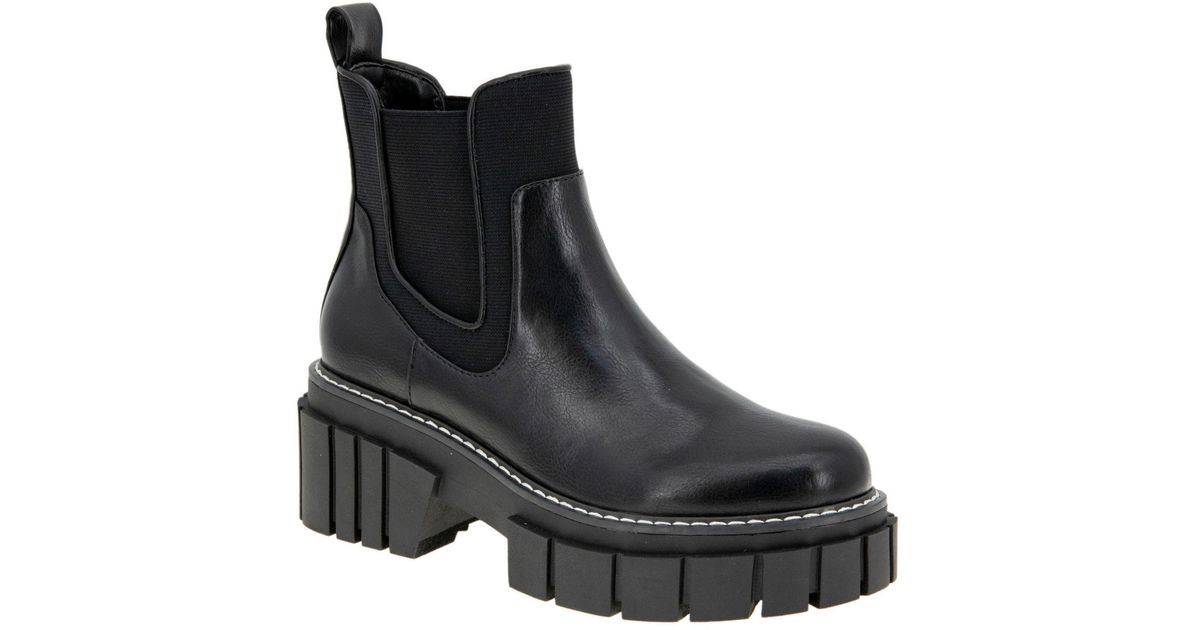 BCBGeneration Synthetic Ulysa Lug Sole Chelsea Bootie in Black | Lyst