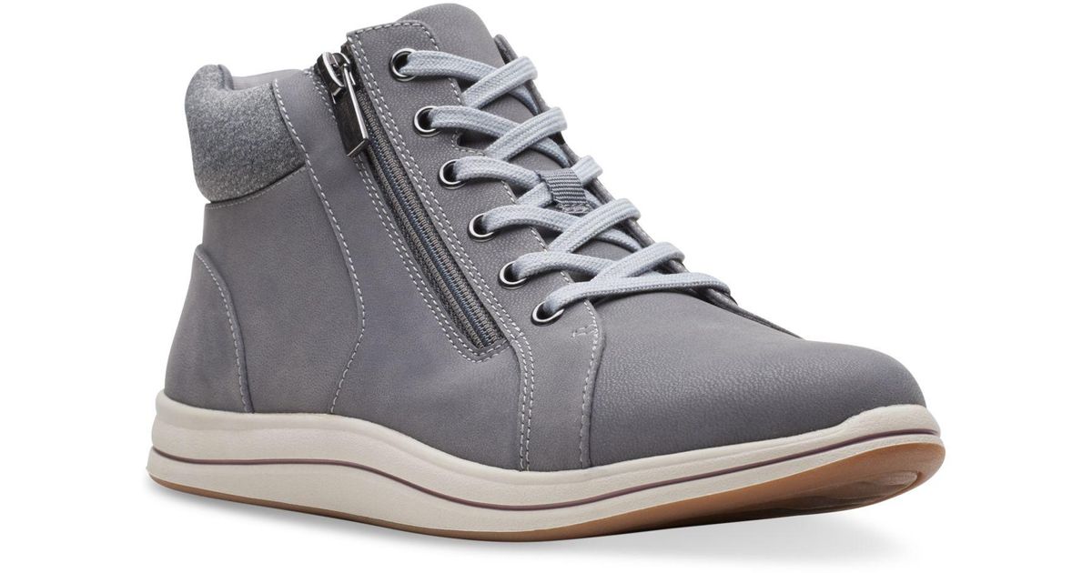 clarks glide lace