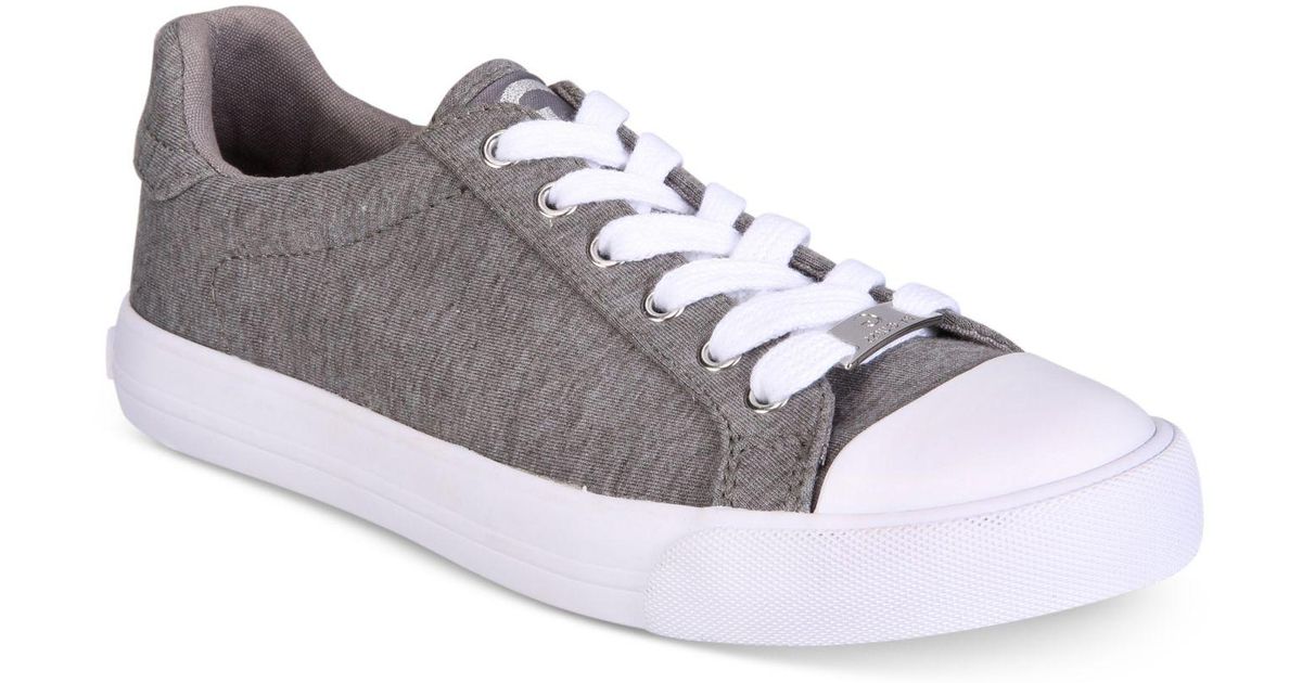 guess gray sneakers