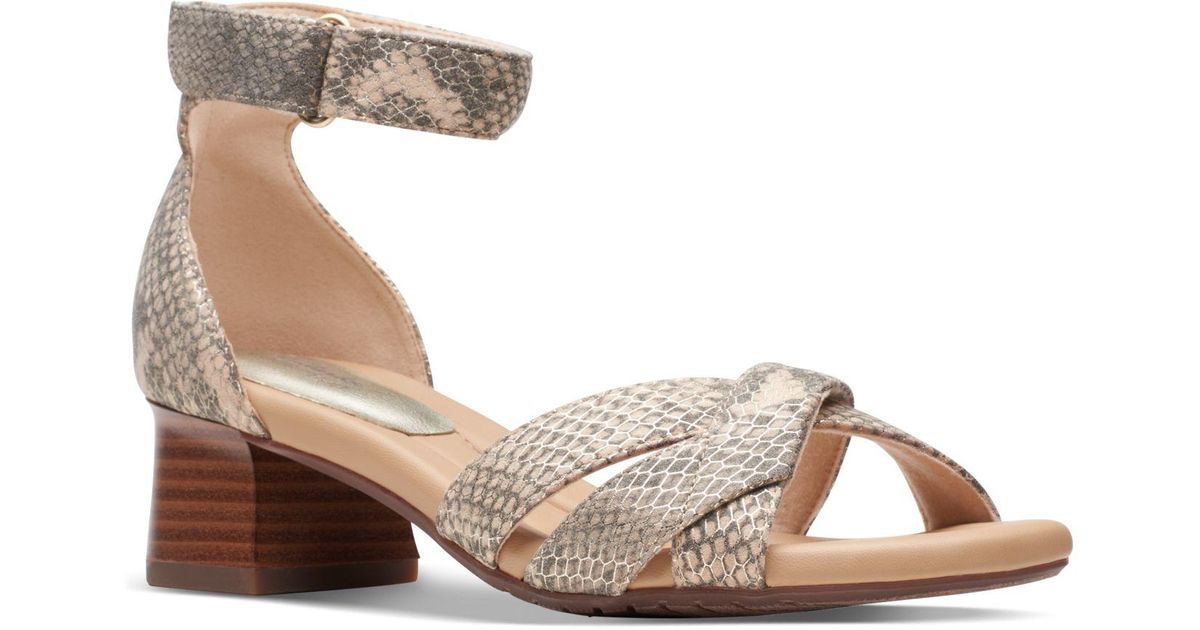 Clarks Desirae Lily Anklestrap Sandals in Metallic Lyst