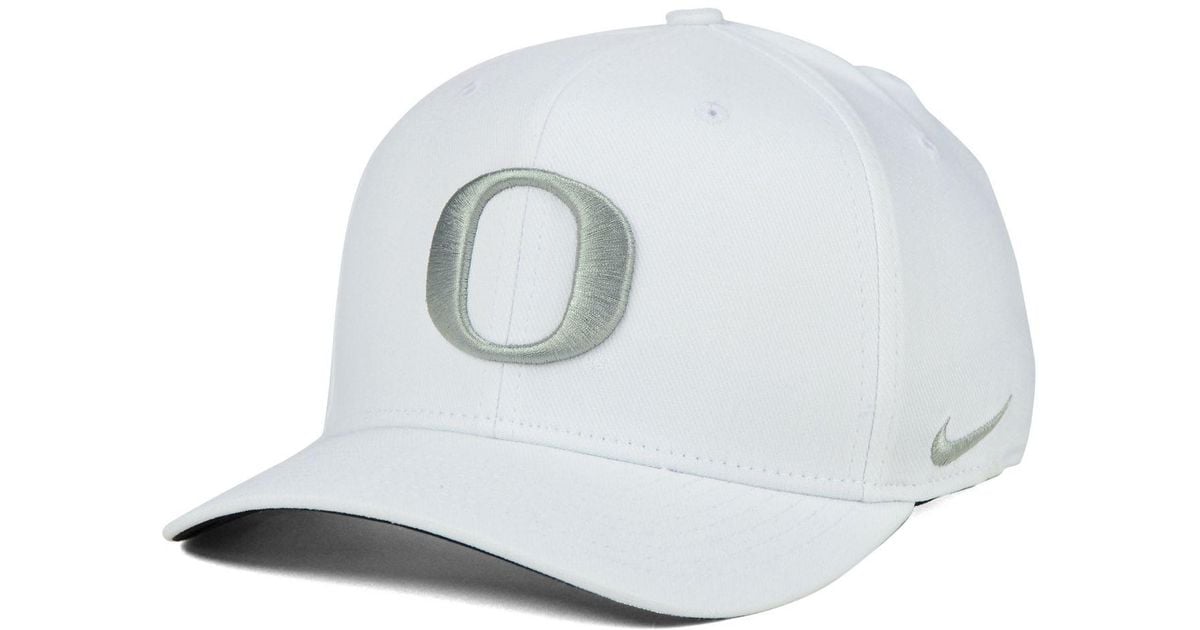 nike-White-Oregon-Ducks-