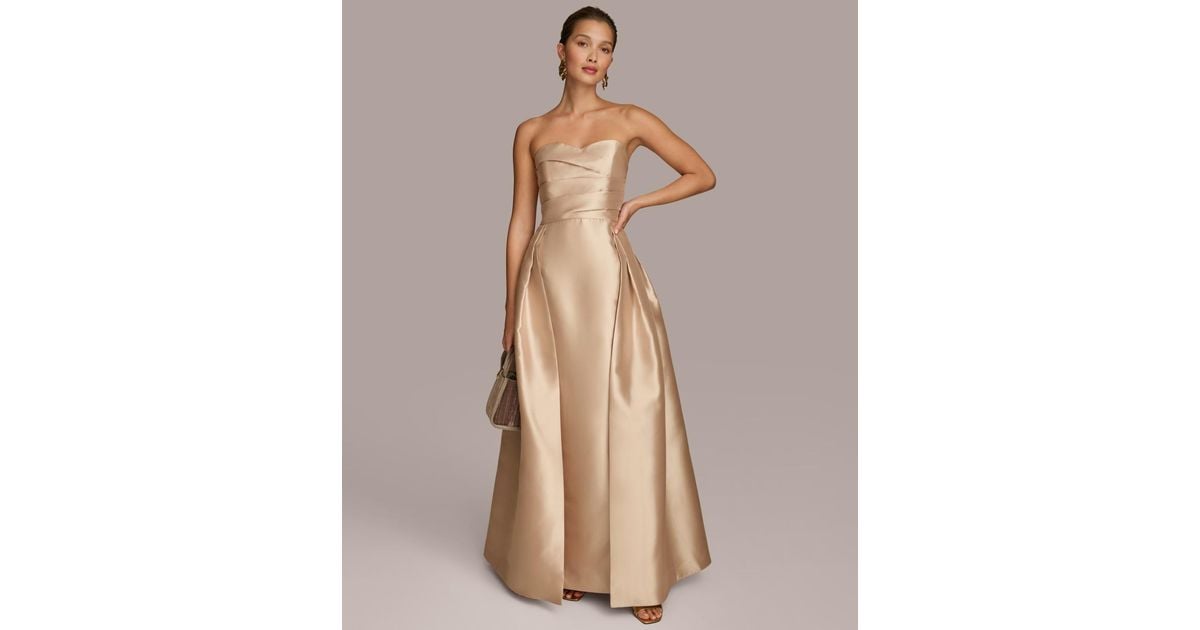 【Donna Karan New York】Sweetheart-Neck Pleated Gown Donna Karan Sweetheart-neck Pleated Gown in Natural | Lyst