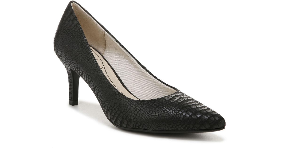 LifeStride Sevyn Pumps in Black Lyst
