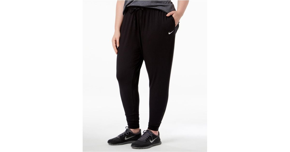 macys nike womens joggers