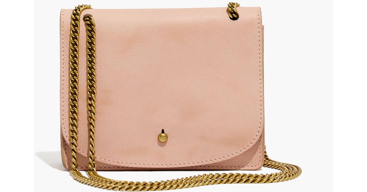 the chain crossbody bag
