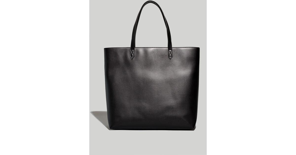 MW The Transport Tote Vegan friendly Cactus Edition in Black Lyst