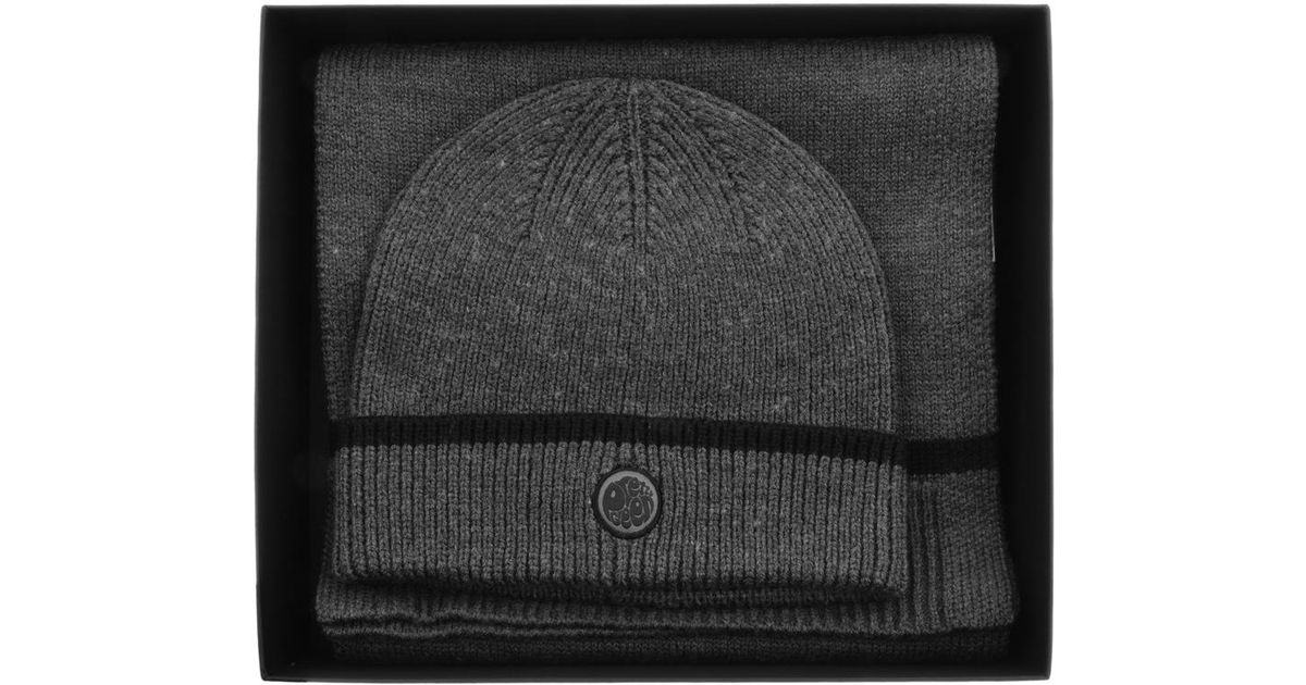 pretty green beanie hat