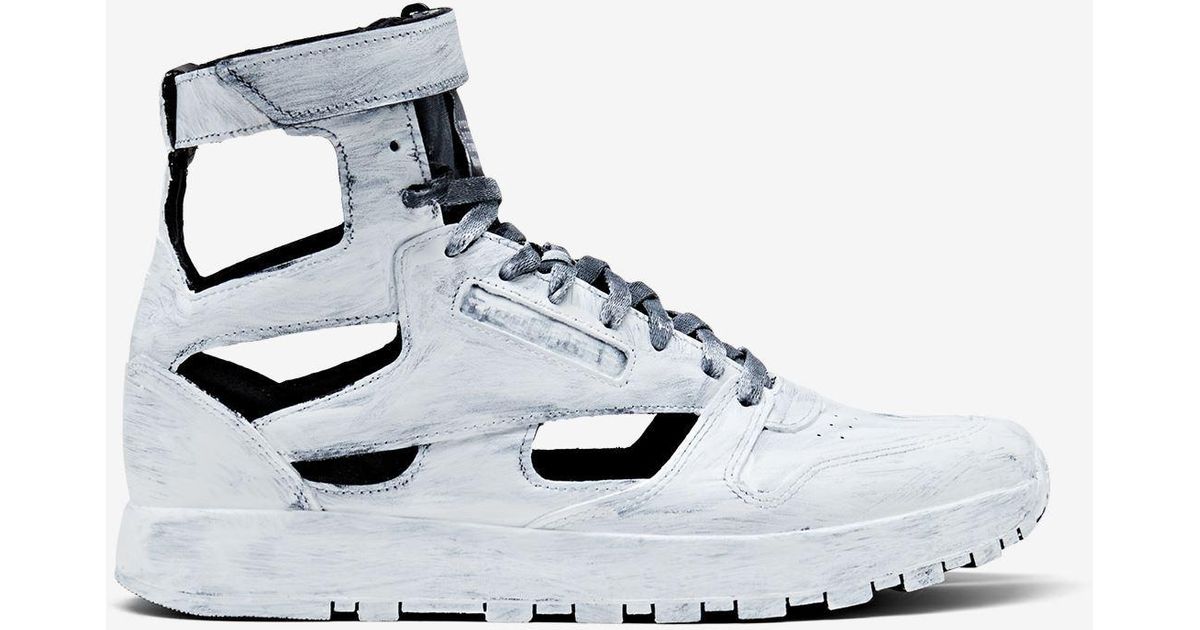 Maison Margiela Mm X Reebok Classic Leather Tabi High-top Sneakers in ...