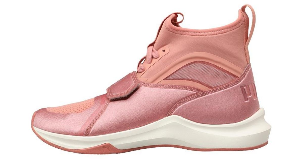 selena gomez pink puma shoes