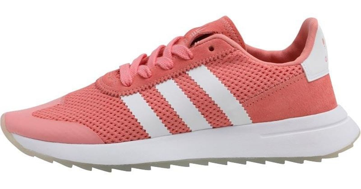 adidas flashback trainers