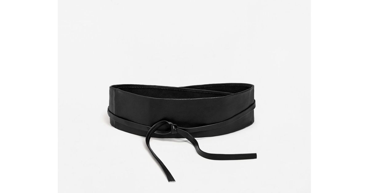 black sash belt