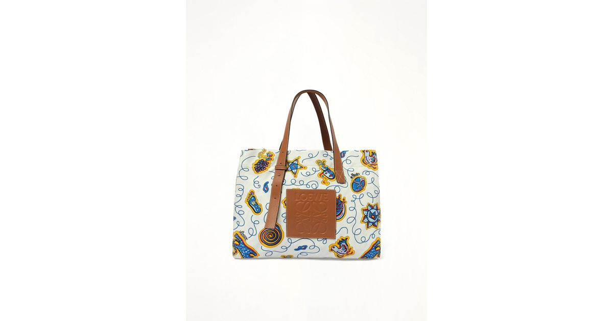 トートバッグ LOEWE Loewe x Paula Print Tote in White Loewe x Paula's Ibiza Small Flower Tote Bag in Raffia