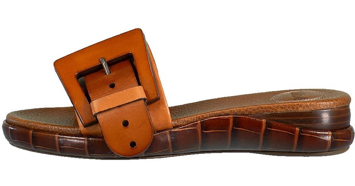 chloe willy buckle slide