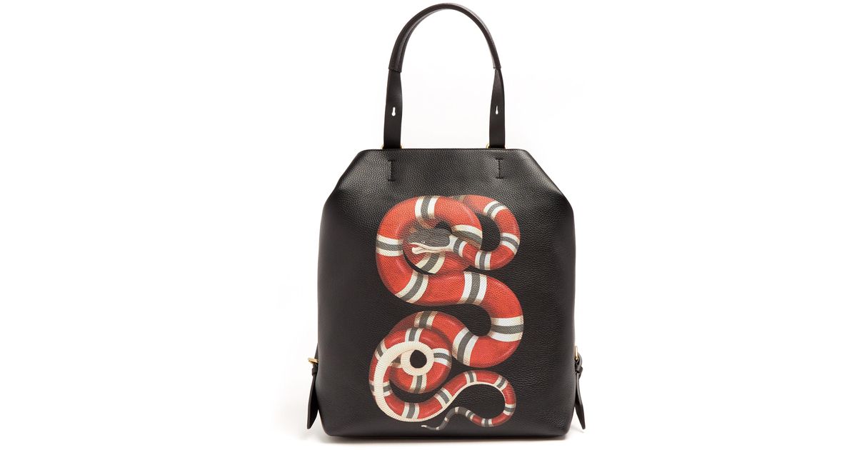 Gucci Snake-print Leather Backpack in Black for Men | Lyst
