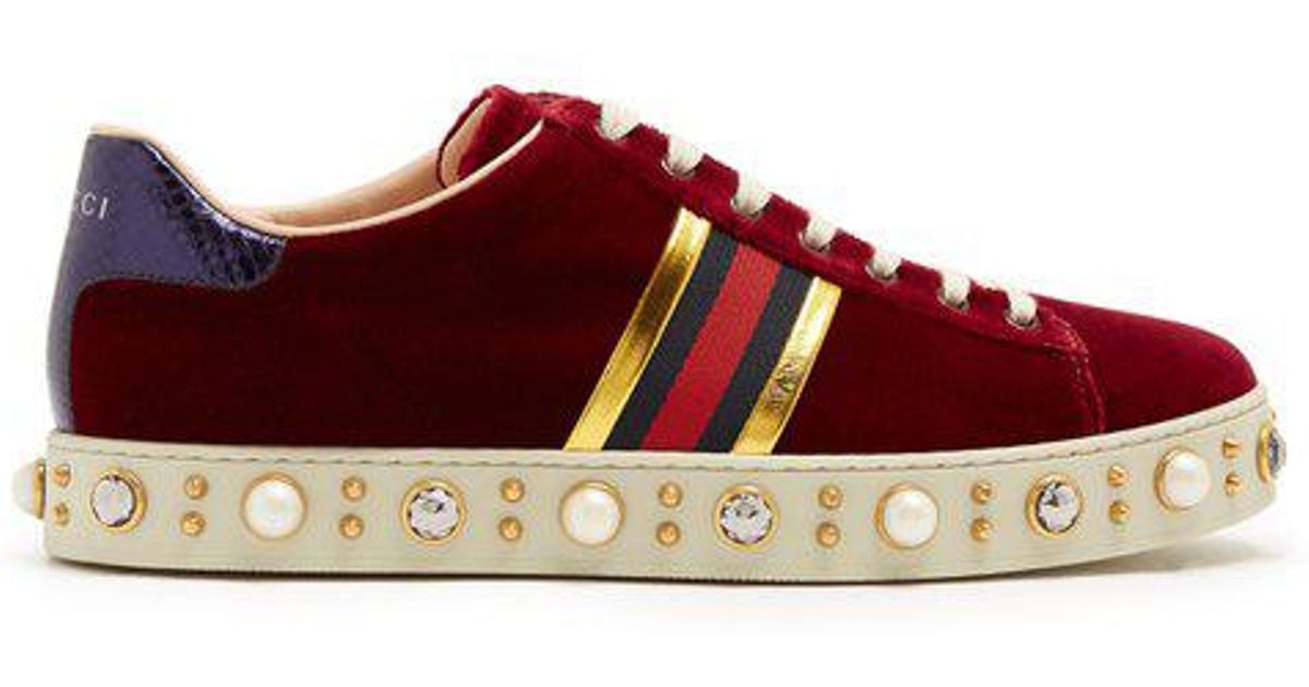 gucci pig trainers