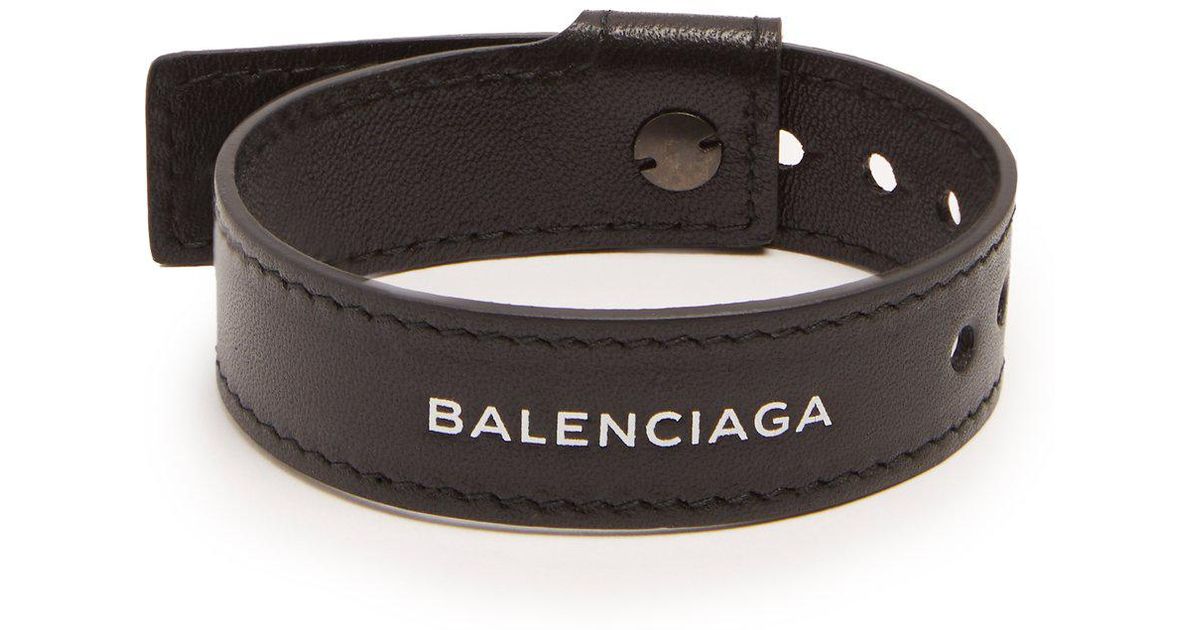 Balenciaga Logo-print Leather Bracelet in Black for Men | Lyst Canada