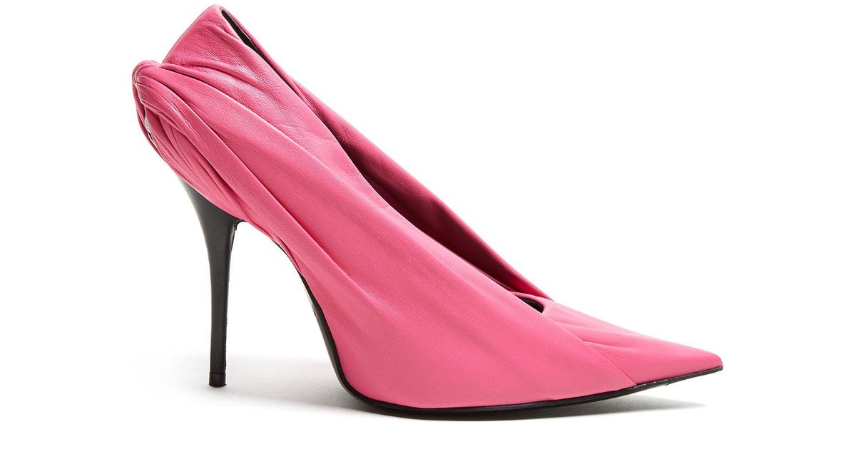 Balenciaga Leather Knife Pumps in Pink | Lyst