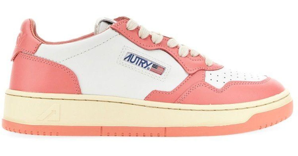 Autry Medalist Low Sneaker in Pink | Lyst
