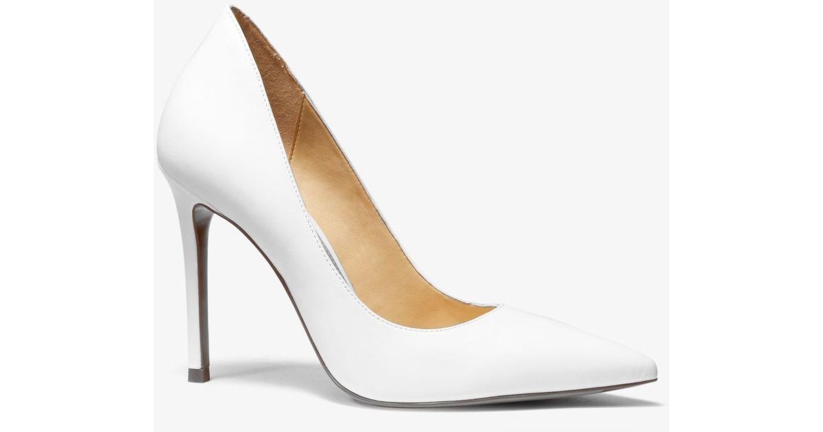 Michael Kors Keke Leather Pump in White | Lyst