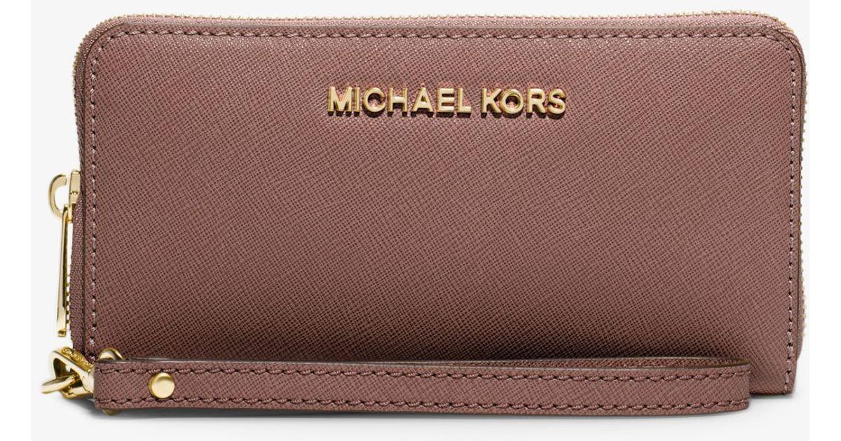 Michael Kors Leather Large Smartphone Wristlet in Dusty Rose (Metallic ...