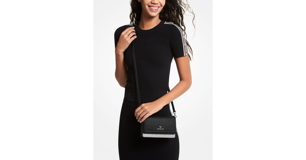 jet set medium printed logo smartphone crossbody bolsa