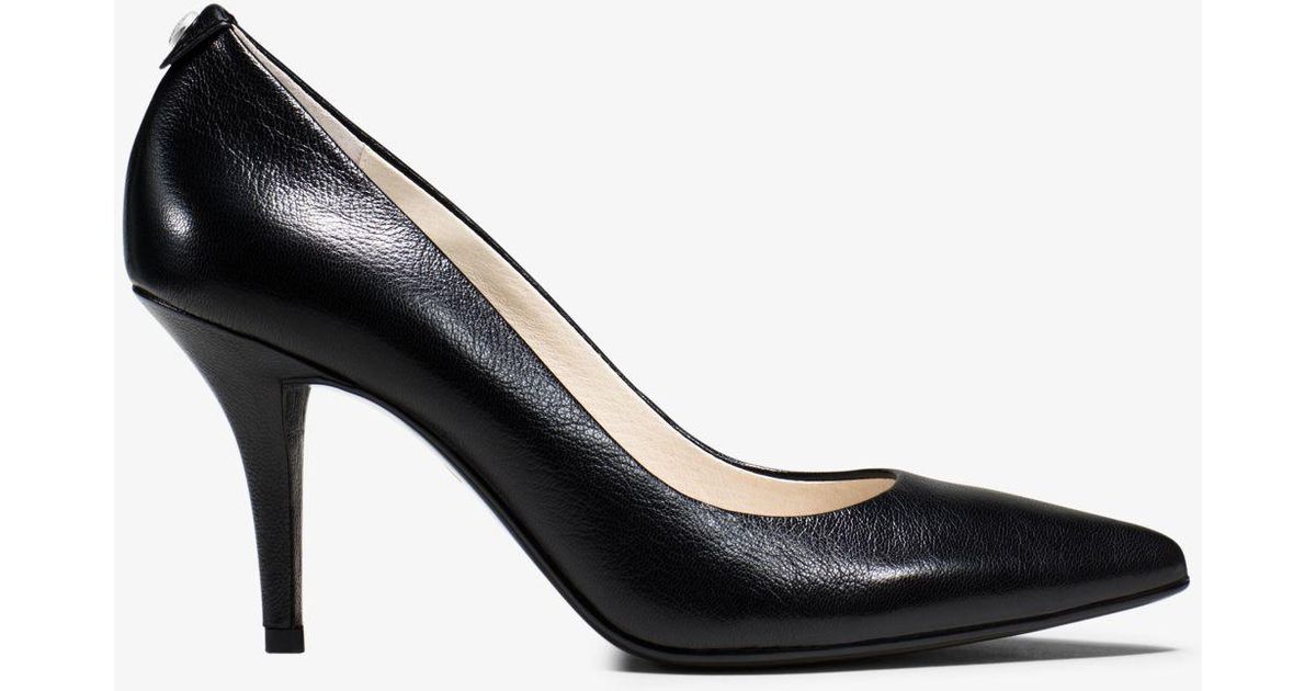 black slouch heel boots