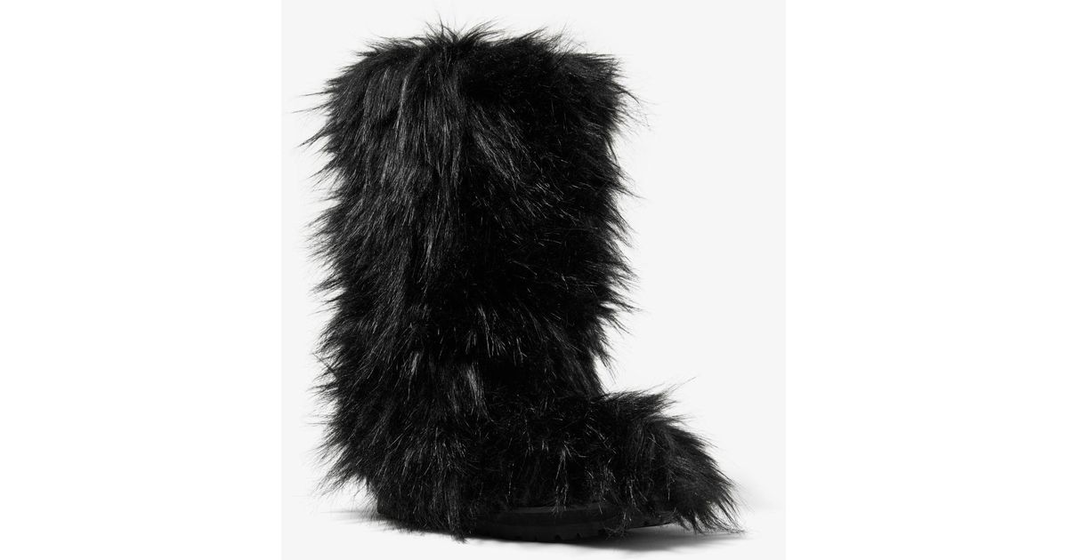 boots in fur