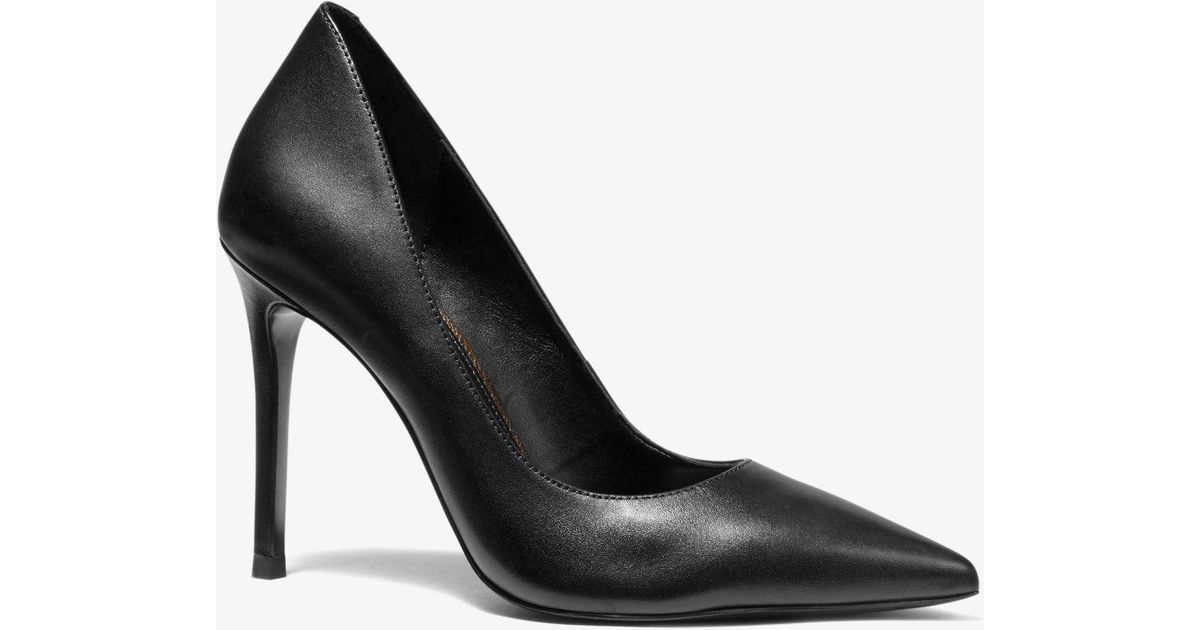 Michael Kors Keke Leather Pump in Black - Lyst