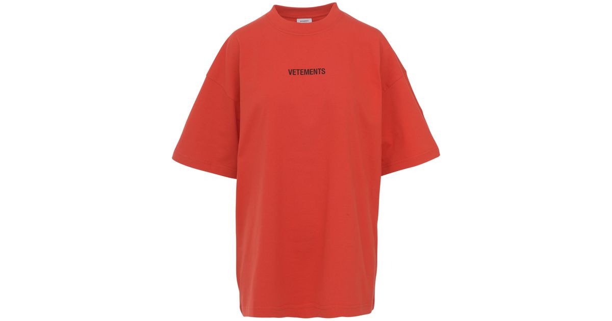 Vetements Red Oversized Cotton T-shirt With Black Printed Logo On 
