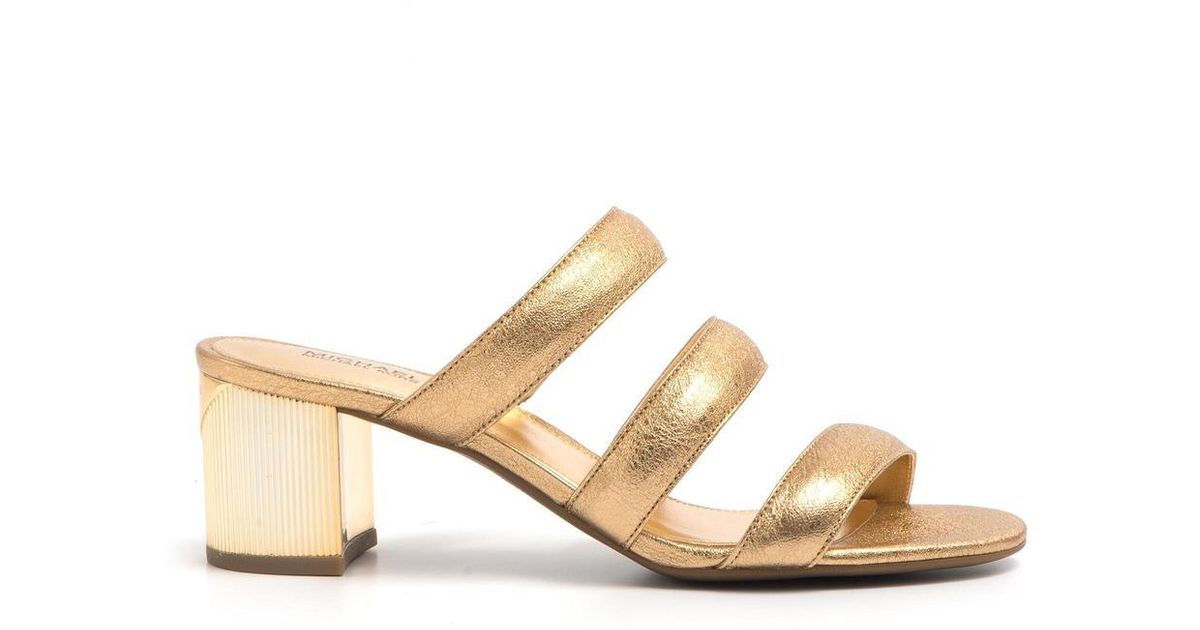 Michael Kors Sandalen in het Geel - Lyst