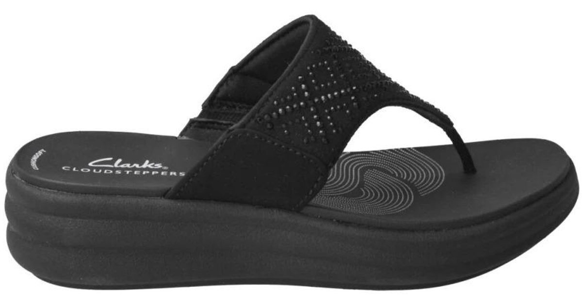 Clarks Flip Flops in Black Lyst