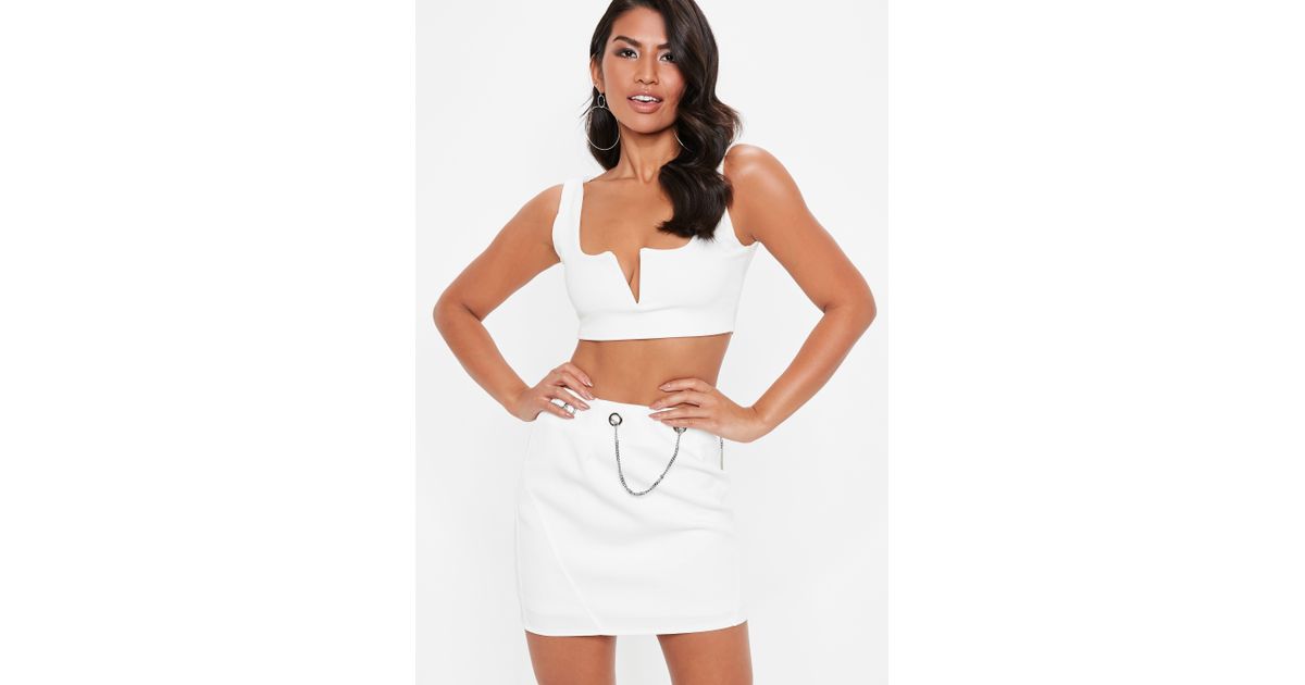 white chain skort