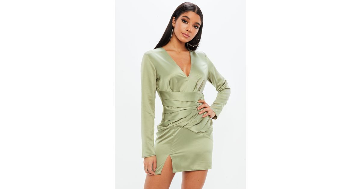 green long sleeve shift dress