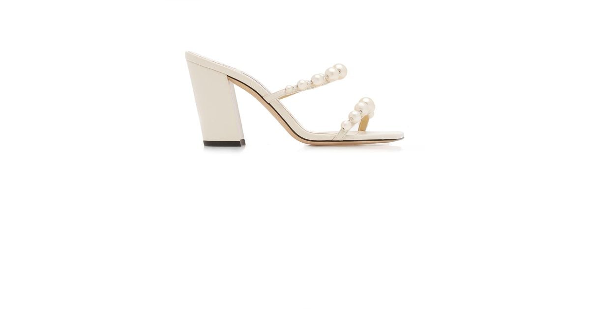 Jimmy Choo Amara Pearl-embellished Leather Sandals in White | Lyst UK