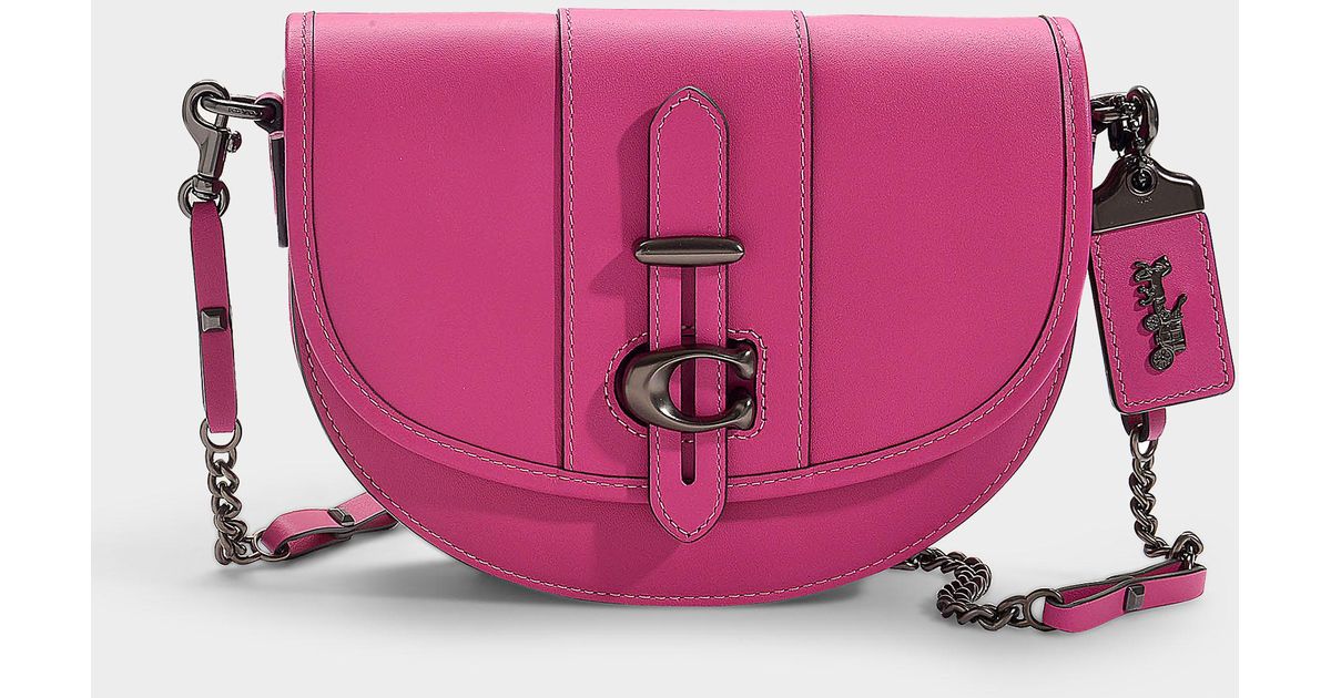 COACH Saddle Bag 20 In Fuchsia Glovetanned Leather in Pink | Lyst