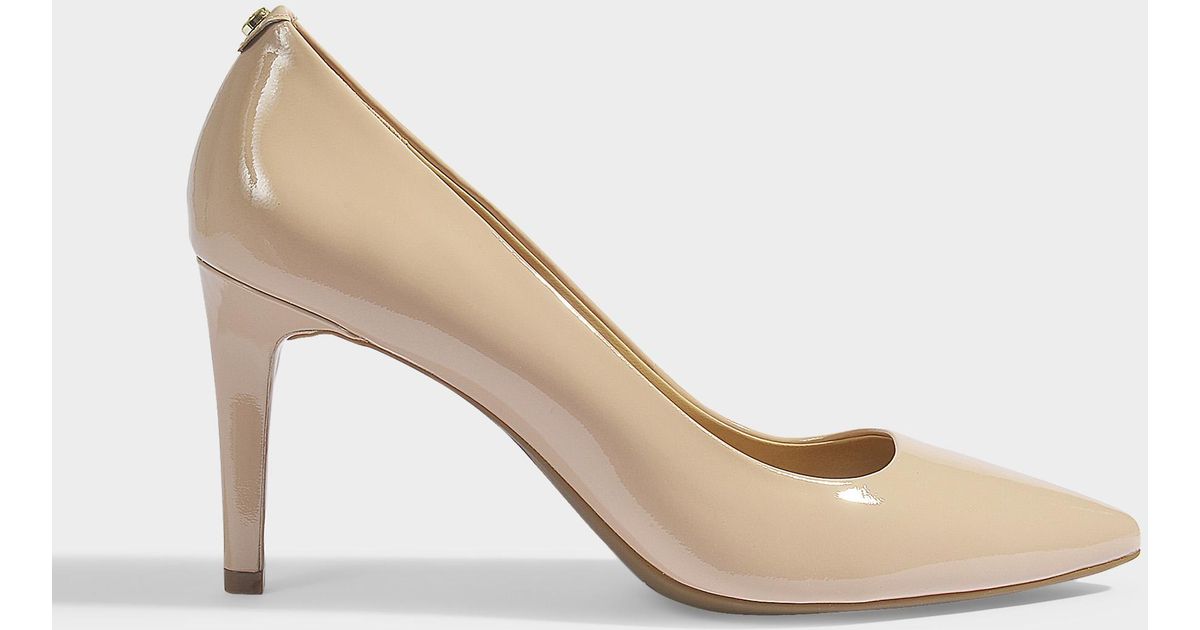 dorothy flex pump michael michael kors