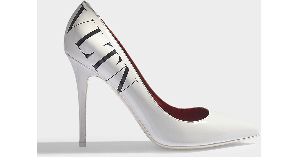 vltn white pumps