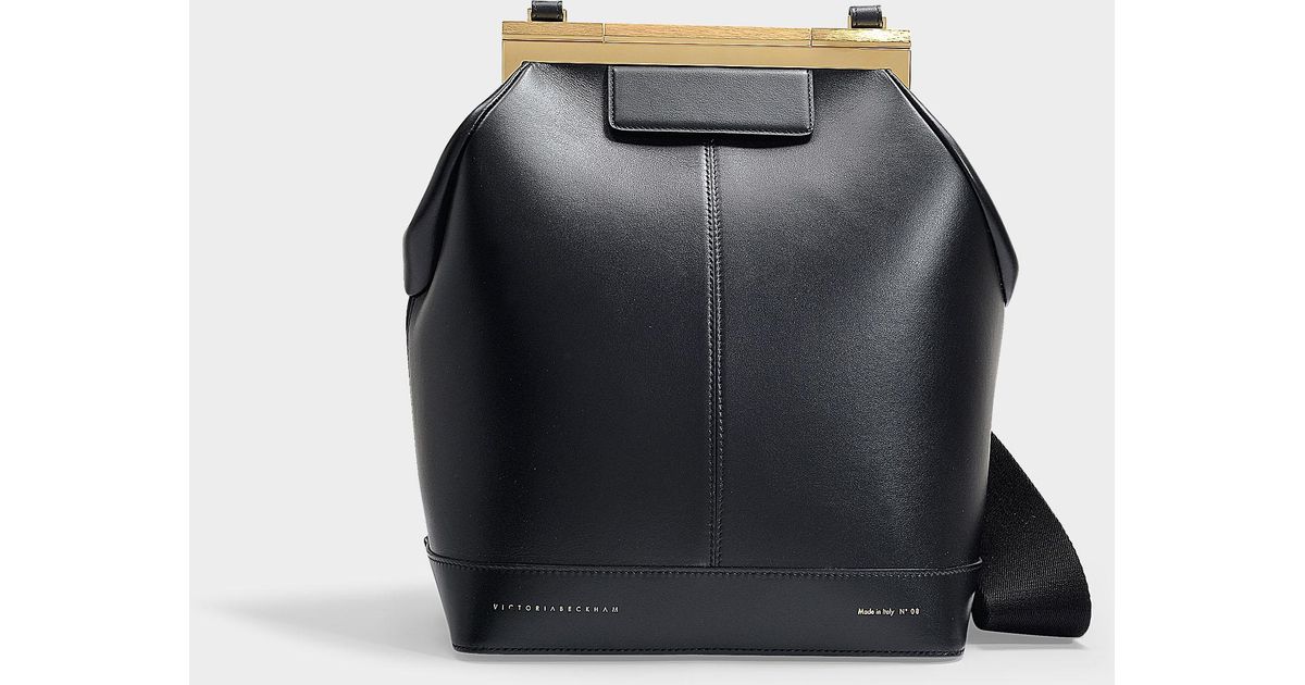 the victoria bucket bag