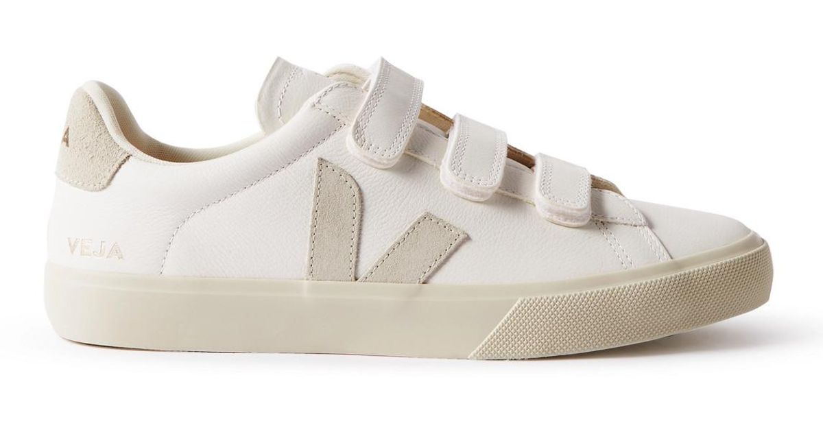 veja tan suede